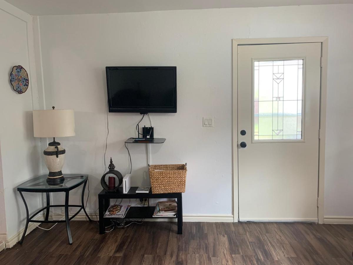 Oasis 3 Near Dfw Airport With Mediterranean Setting Irving Exterior foto